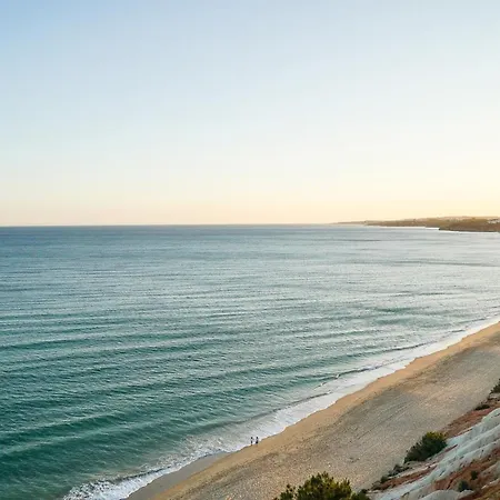 Falesia Ocean By The Portuguese Butler Vila *